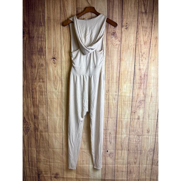 Free People Movement One Piece Romper with Hood Pockets Cream Size XS - Picture 5 of 7